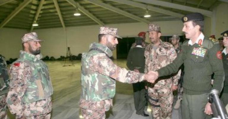 توديع قوة الحماية الأردنية إلى أفغانستان توديع قوة الحماية الأردنية إلى أفغانستان