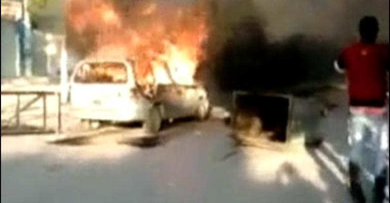 وقفة تضامنية مع نضالات الشعب التونسي وقفة تضامنية مع نضالات الشعب التونسي