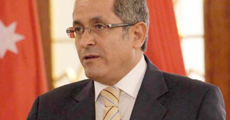 العايد في رده على الخيطان: لا نية مبيتة للحكومة لتقييد الإعلام واستغلال النواب لذلك