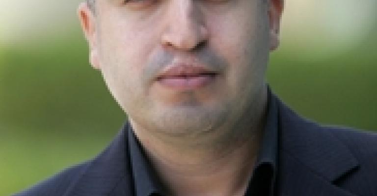 الكرة في قبضة عامر شفيع!