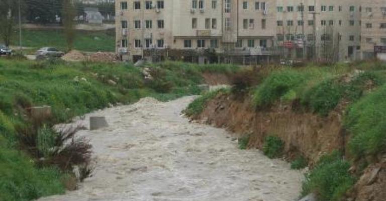 هل تنهي الأمطار الأخيرة إعلان حالة الجفاف في المملكة هل تنهي الأمطار الأخيرة إعلان حالة الجفاف في المملكة