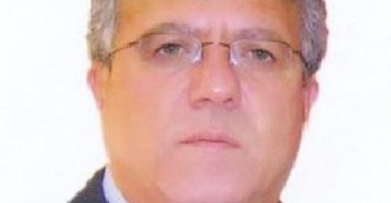 النائب هميسات يتهم أبو هزيم بالفساد ويشير إلى الذهبي ونسيبه شعبان