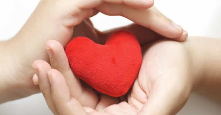 عيد الحب..يخترق العادات الاردنية ليجد طريقه الى بعض القلوب عيد الحب..يخترق العادات الاردنية ليجد طريقه الى بعض القلوب