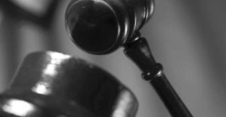 تجريم صاحب بسطة قتل زميله في الزرقاء