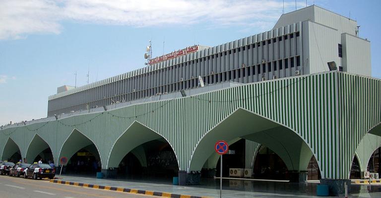 250 اردني عالق في مطار طرابلس الليبي يناشدون الملك والعضايلة ينقلها الى اللوزي " صوت..تحديث" 