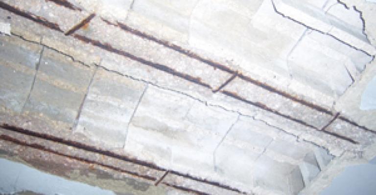 التنمية تشتري منزلا آيلا للسقوط لأرملة