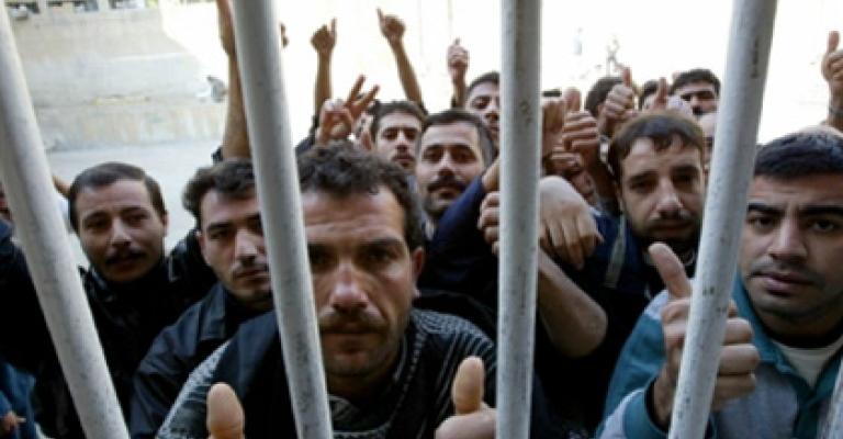 العراق يعتقل أردنيا قياديا في القاعدة العراق يعتقل أردنيا قياديا في القاعدة