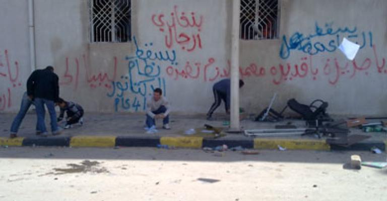 الأطباء تبحث عن مكان آمن لبعثتها إلى ليبيا