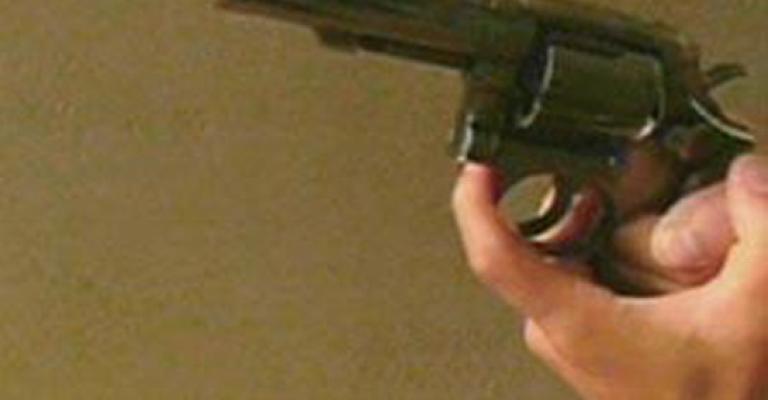 تهمة القتل القصد لشابين قتلا أخر بسبب 200 دينار 