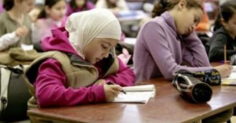 ذبحتونا تدعو أولياء الأمور إلى عدم تسجيل أبنائهم للسنة الدراسية القادمة