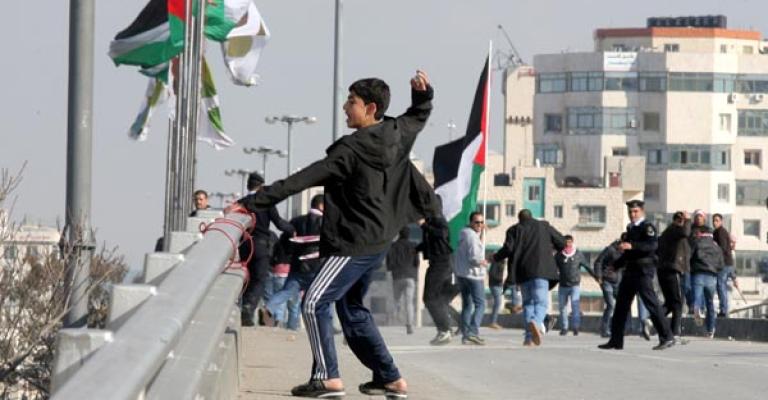 حجارة و”موالاة” ومعارضة