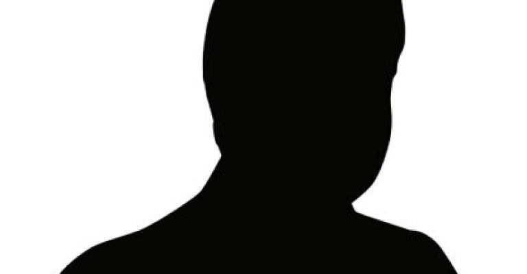 من يقف وراء خالد شاهين