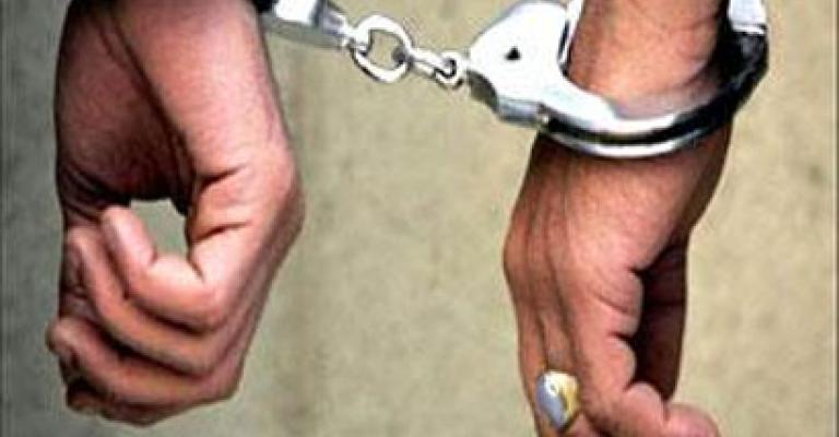 القبض على ثلاثة اشخاص اقدموا على سلب 15000 دينار