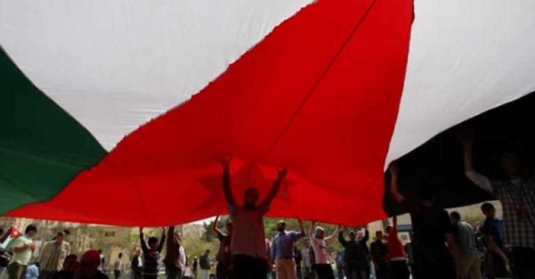 جمعة حافلة …. وتشبيه حكومة البخيت بحكومات مصر وليبيا 