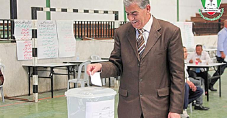 البياري رئيسا لنادي الوحدات البياري رئيسا لنادي الوحدات