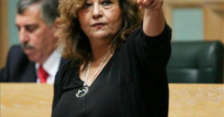 استياء عدد من السيدات النواب من دراسة عمان نت