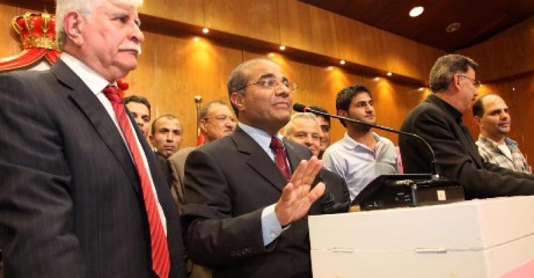 المومني نقيبا للصحفيين والسعايدة الأعلى اصواتا في المجلس