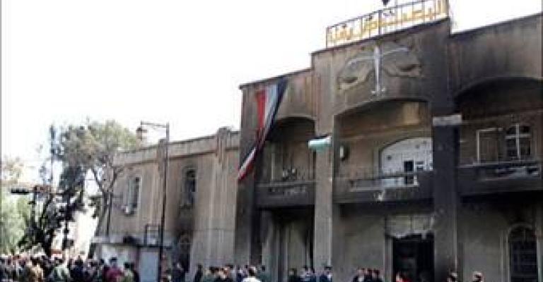 ناشطون يتجهون إلى الحدود لإيصال مساعدات إنسانية لأهالي درعا