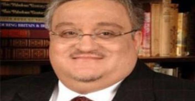 عشرة باليد ولا واحد ع الشجرة..