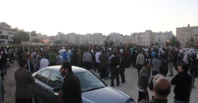 "شباب 15 مايو" يبيتون في ساحة مسجد "الأردنية" تحضيرا لمسيرة العودة