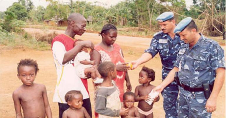 وداع قوات حفظ السلام الأردنية إلى دارفور