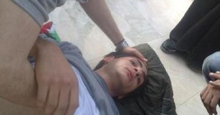 الأمن يقر بارتكاب أخطاء في مسيرة العودة و المعايعة تشتكي على احد رجال الامن