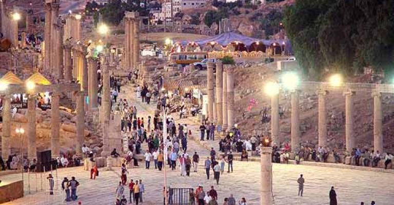 نقابة الفنانين تهدد بإجراءات تصعيديه بسبب إقصائها من لجنة مهرجان جرش