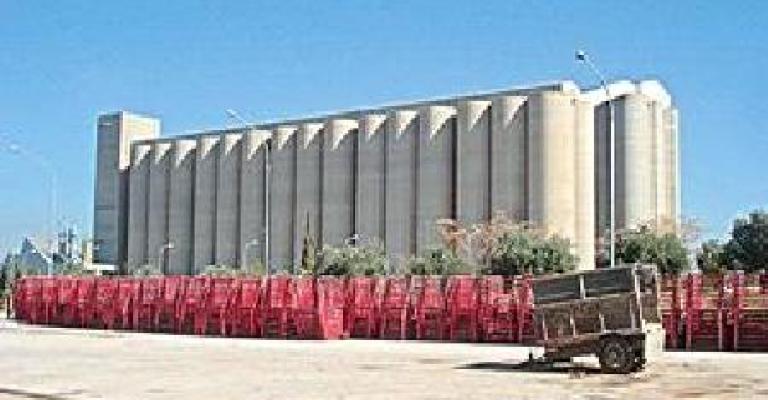 عمال الصوامع يضربون احتجاجا على الهيكلة