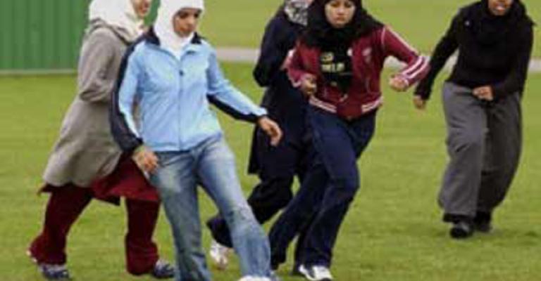 السفير الإيراني يشيد بدور الصحافة الأردنية في دعم قضية اللاعبات الإيرانيات السفير الإيراني يشيد بدور الصحافة الأردنية في دعم قضية اللاعبات الإيرانيات