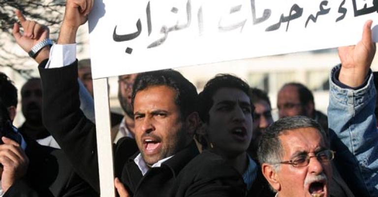 نواب البادية الجنوبية يلوحون بالاستقالة 