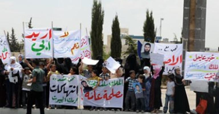 محاولة التضييق علىاعتصام أهالي معتقلي التيار السلفي في يومه السابع