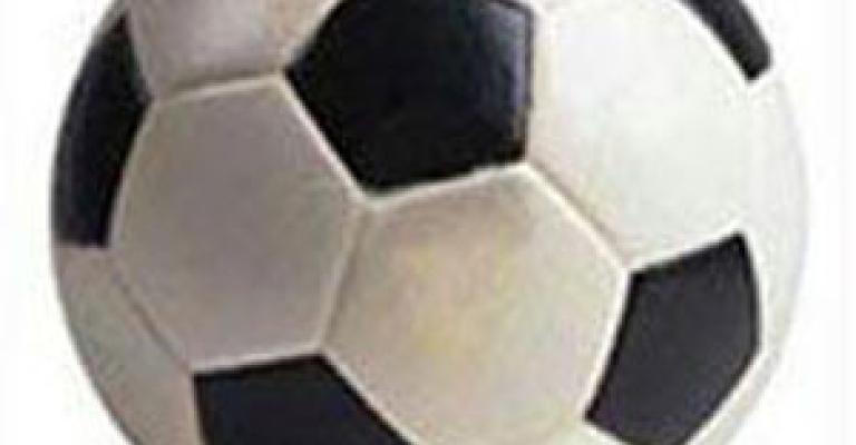 المهندسين تختتم بطولتها الكروية المهندسين تختتم بطولتها الكروية