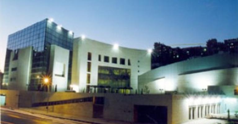 إحالة ملفي "أراضي إسكان موظفي الأمانة" ومكافآت أعضاء مجلسها للقضاء