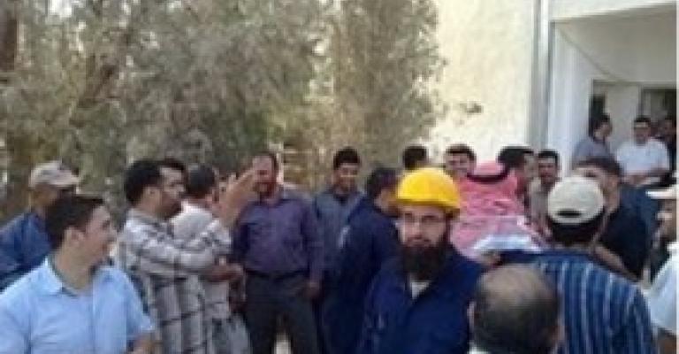 استمرار إضراب العاملين في "الهندية الأردنية للكيماويات" لليوم الثالث استمرار إضراب العاملين في "الهندية الأردنية للكيماويات" لليوم الثالث