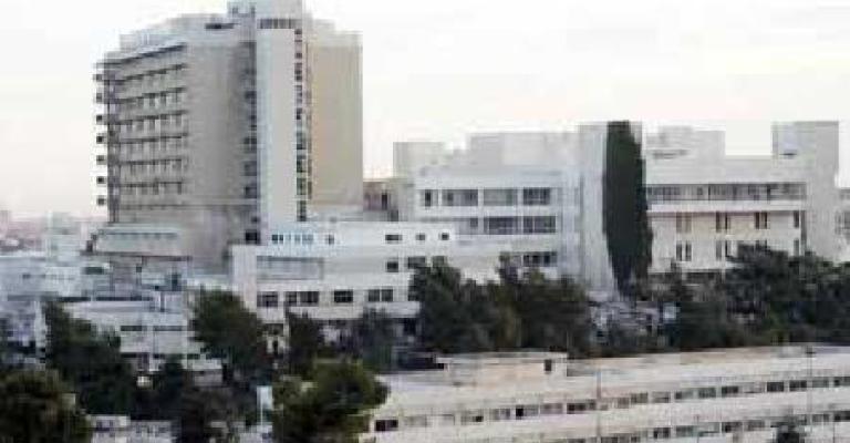 محيلان يناشد أنفاذ مستشفى الجامعة قبل انهياره