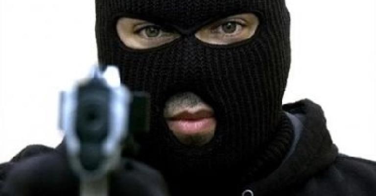 فشل عملية سطو على البنك العربي فرع النصر فشل عملية سطو على البنك العربي فرع النصر