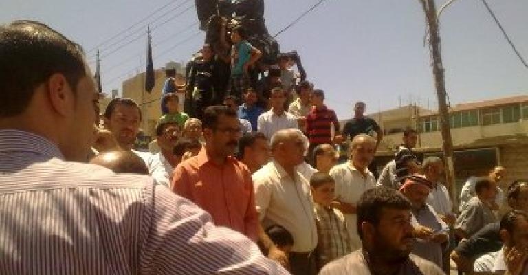 العمل الإسلامي يحمل الحكومة مسؤولية الاعتداء على معتصمي الكرك في جمعة السيادة العمل الإسلامي يحمل الحكومة مسؤولية الاعتداء على معتصمي الكرك في جمعة السيادة