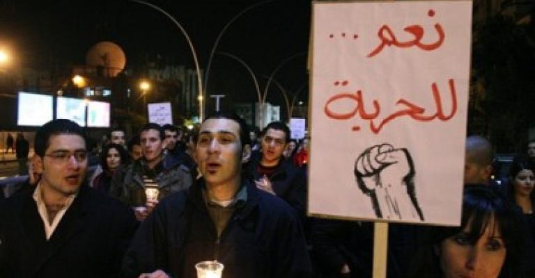 "نقابيو الإصلاح" ينتقد النظام السوري والمعارضة "نقابيو الإصلاح" ينتقد النظام السوري والمعارضة