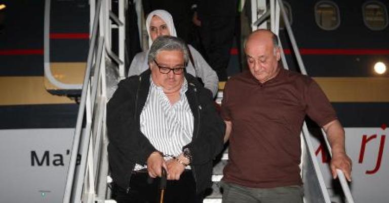 البخيت تابع نقل شاهين عبر "المسجات" البخيت تابع نقل شاهين عبر "المسجات"