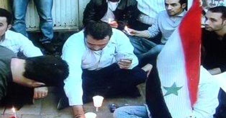 عشائر المومني تطالب بطرد السفير السوري وسحب السفير الاردني 