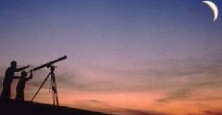 مفتي السعودية: التشكيك برؤية هلال شوال مخالف للشرع مفتي السعودية: التشكيك برؤية هلال شوال مخالف للشرع