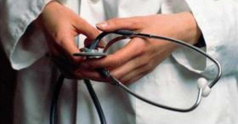 إقرار مدونة سلوك الأطباء: حق الطبيب بالأمان والعدالة إقرار مدونة سلوك الأطباء: حق الطبيب بالأمان والعدالة