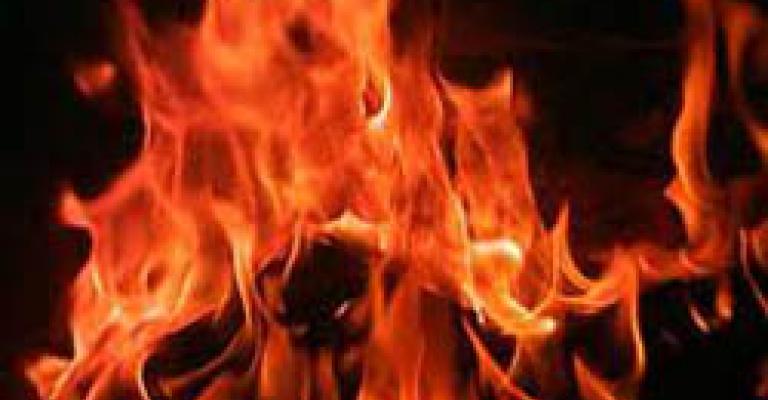 إصابة 4 أشخاص اثر حريق منزل في البقعة