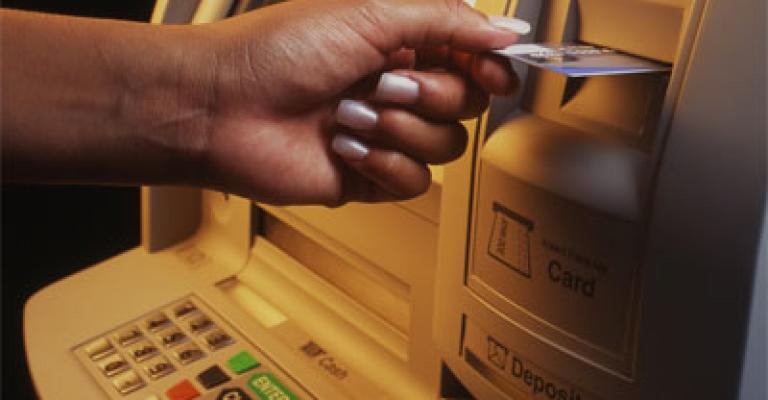 الإفتاء: السحب على المكشوف حرام