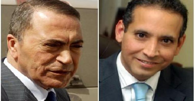 إقالة شرف يعمق أزمة البخيت في إدارة المرحلة