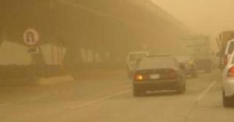 طقس مغبر والعظمى في عمان 28 درجة