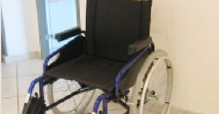 التنمية تغلق مركز وتنذر مركزين للأشخاص المعوقين التنمية تغلق مركز وتنذر مركزين للأشخاص المعوقين