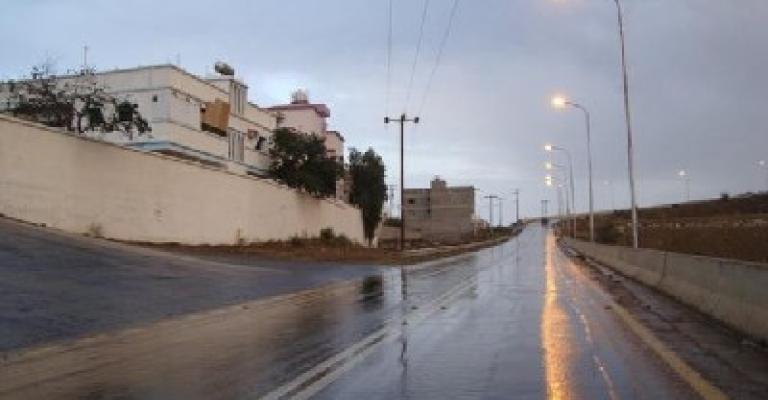 طقس حار الاثنين وامطار الثلاثاء والاربعاء