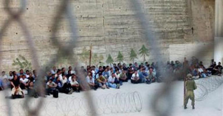 فلسطين النيابية تطلب جلسة طارئة للبرلمان العربي حول اﻷسرى في إسرائيل