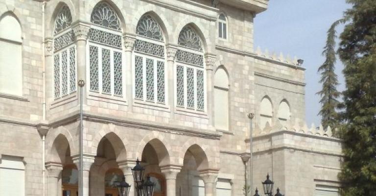  استقالة أمين عام الديوان الملكي لحمله جنسية أجنبية